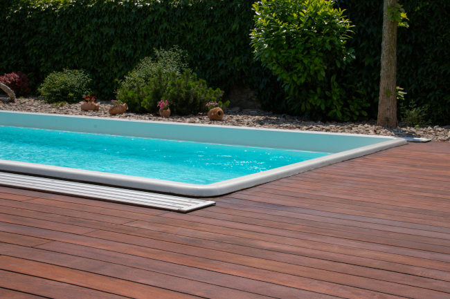Pressure Wash Wood Deck