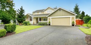 Top Signs You Need Driveway Cleaning Services